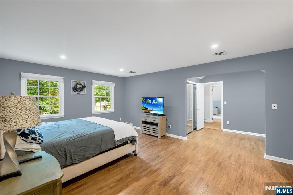 78 Urban Club Road Wayne, NJ 07470 - Photo 25 of 49