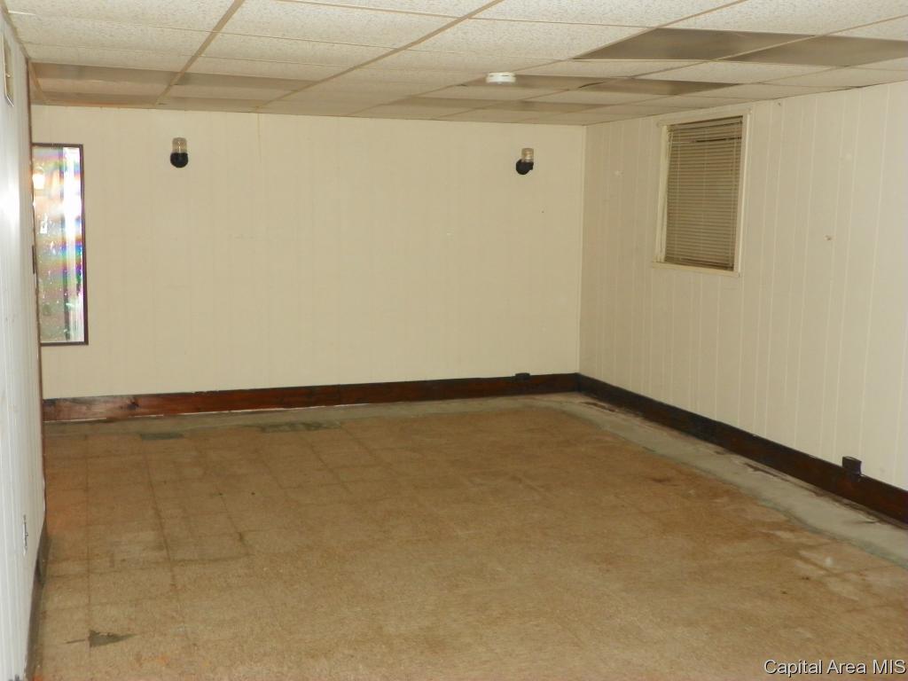 533 Rosedale Boulevard Jacksonville, IL 62650 - Photo 31 of 34 Gallery Image 31