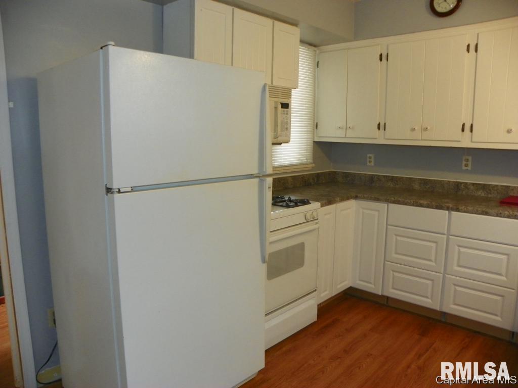 533 Rosedale Boulevard Jacksonville, IL 62650 - Photo 10 of 34 Gallery Image 10