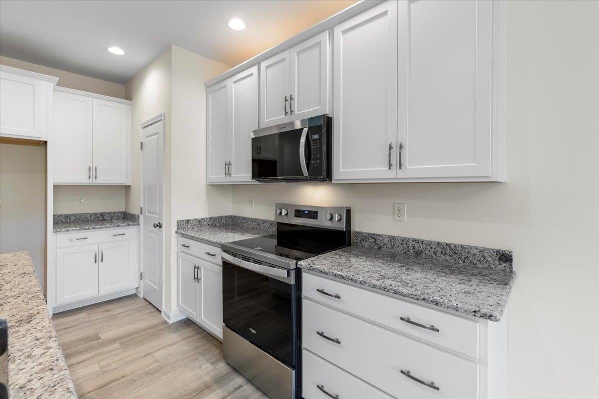 227 Green Tree Road Pembroke, VA 24136 - Photo 17 of 77 Gallery Image 17