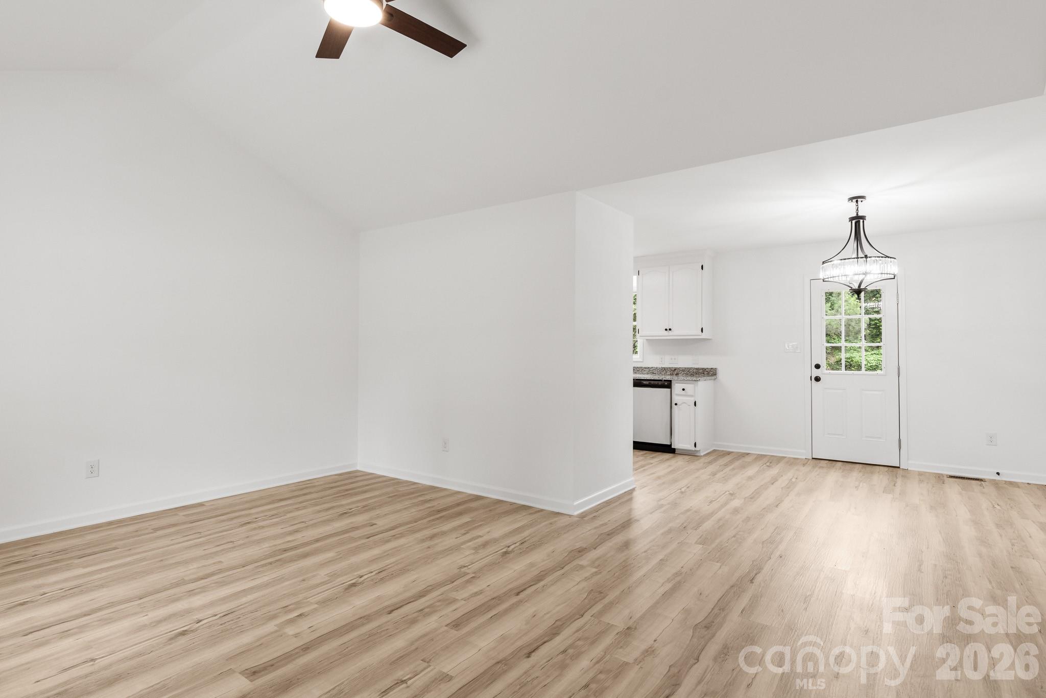 2931 Greenleaf Road Clover, SC 29710 - Photo 11 of 36