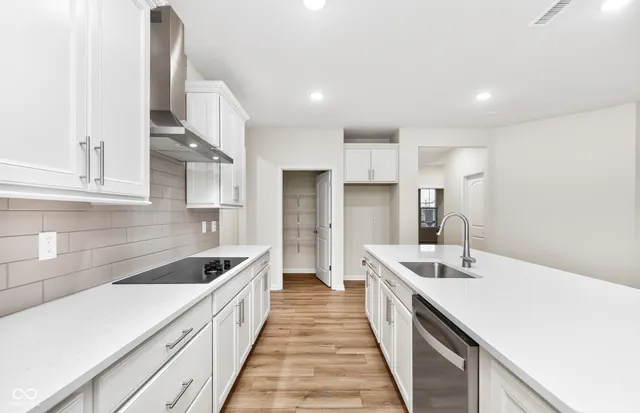 $424,000 | 13316 Roundtop Road, Noblesville, IN 46060