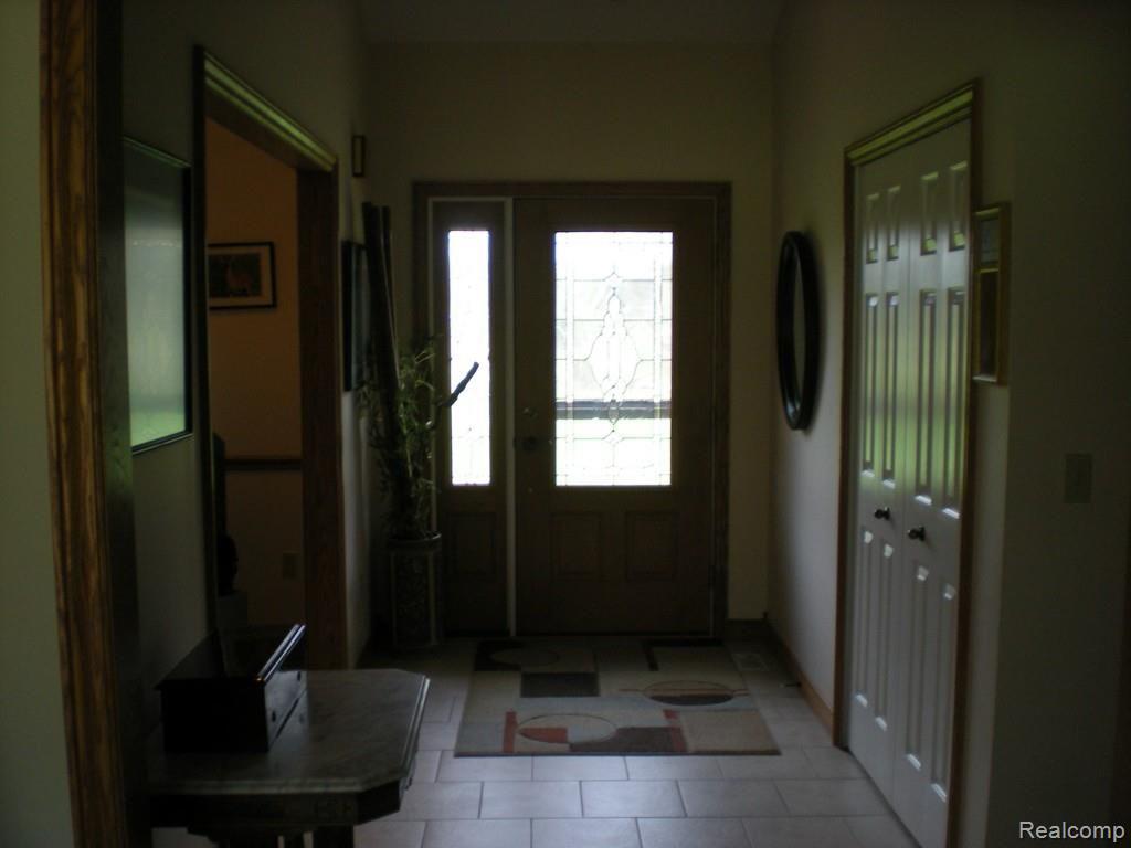 4638 North Eager Road Howell, MI 48855 - Photo 11 of 23 4638 N. Eager Rd 015