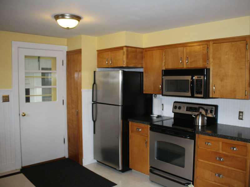 13 Spring Street Camden, ME 04843 - Photo 10 of 21 Kitchen.