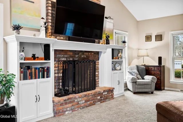 $615,000 | 31 Journey Lane, Bethlehem, NY 12077