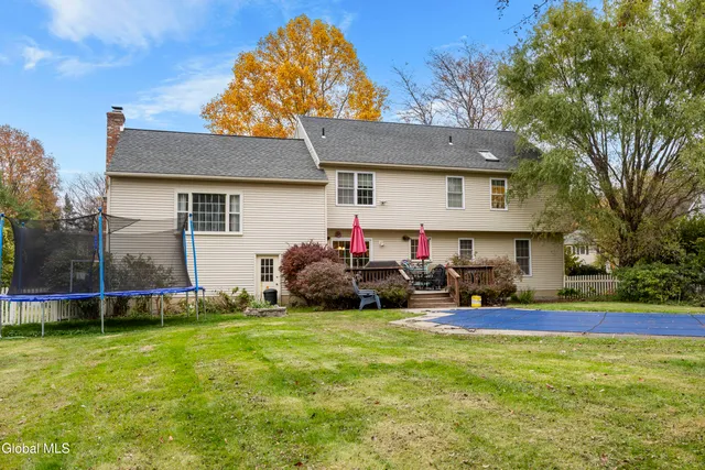 $615,000 | 31 Journey Lane, Bethlehem, NY 12077