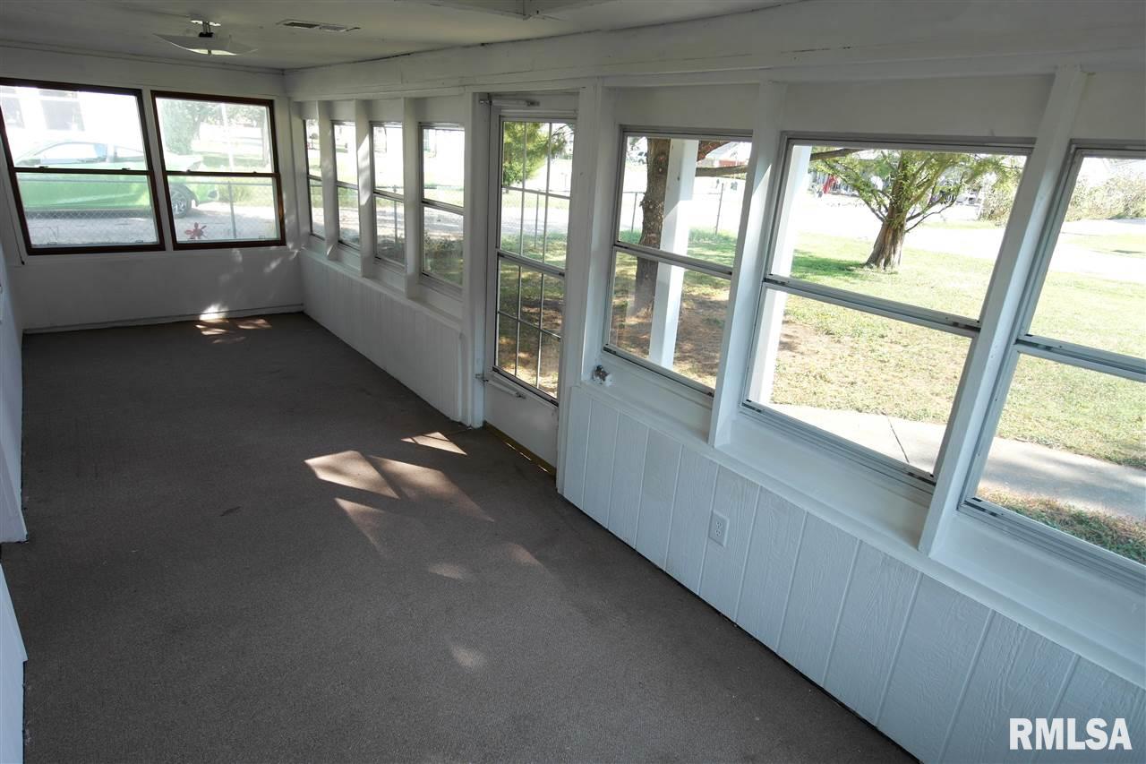 609 3rd Street Colona, IL 61241 - Photo 6 of 20 Gallery Image 6