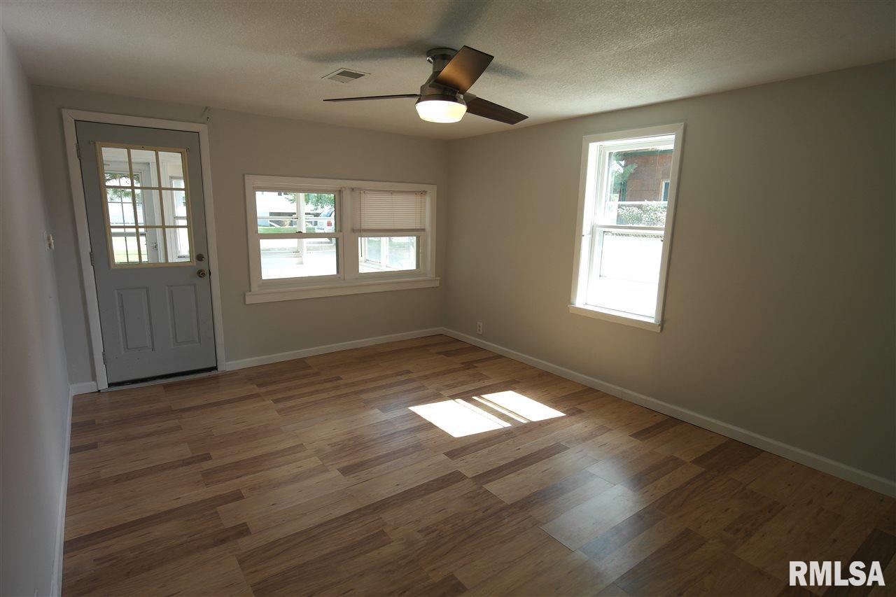 609 3rd Street Colona, IL 61241 - Photo 8 of 20 Gallery Image 8