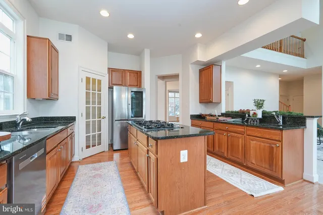 $1,399,888 | 604 Autumn Wind Way, Rockville, MD 20850