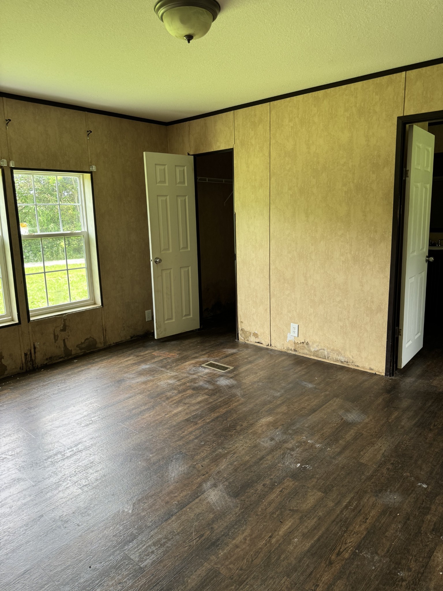 954 Normandy Road Normandy, TN 37360 - Photo 19 of 26 a view of an empty room with a window