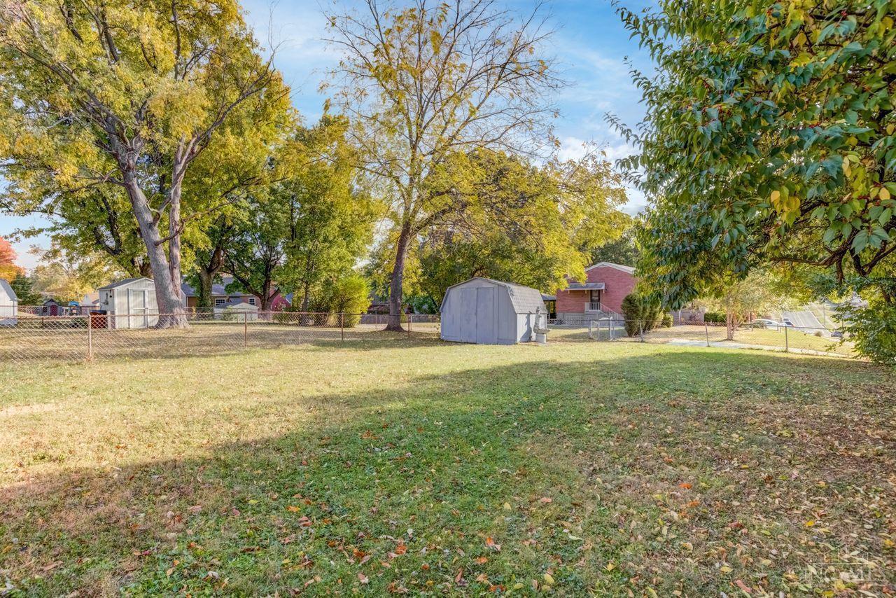 3400 Eyrich Road Cincinnati, OH 45248 - Photo 33 of 36