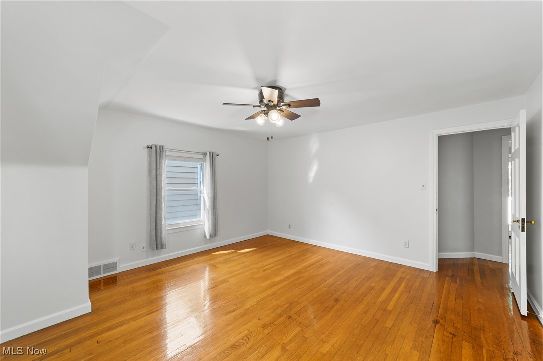 1546 Crest Road Cleveland, OH 44121 - Photo 24 of 45