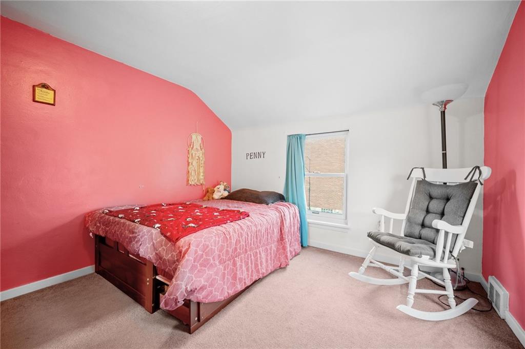 255 Rodi Road Pittsburgh, PA 15235 - Photo 17 of 21 Gallery Image 17