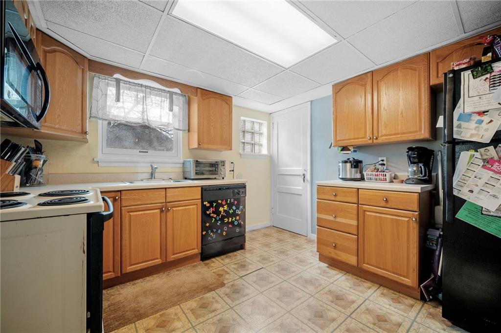 255 Rodi Road Pittsburgh, PA 15235 - Photo 7 of 21 Gallery Image 7