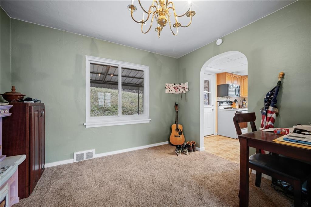 255 Rodi Road Pittsburgh, PA 15235 - Photo 9 of 21 Gallery Image 9