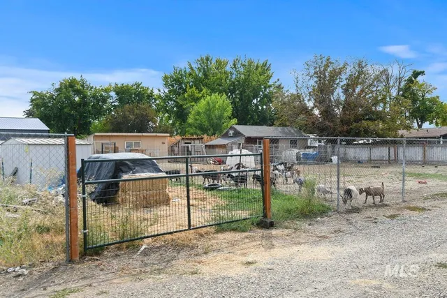 $335,000 | 8188 North Pennsylvania Avenue, Fruitland, ID 83619