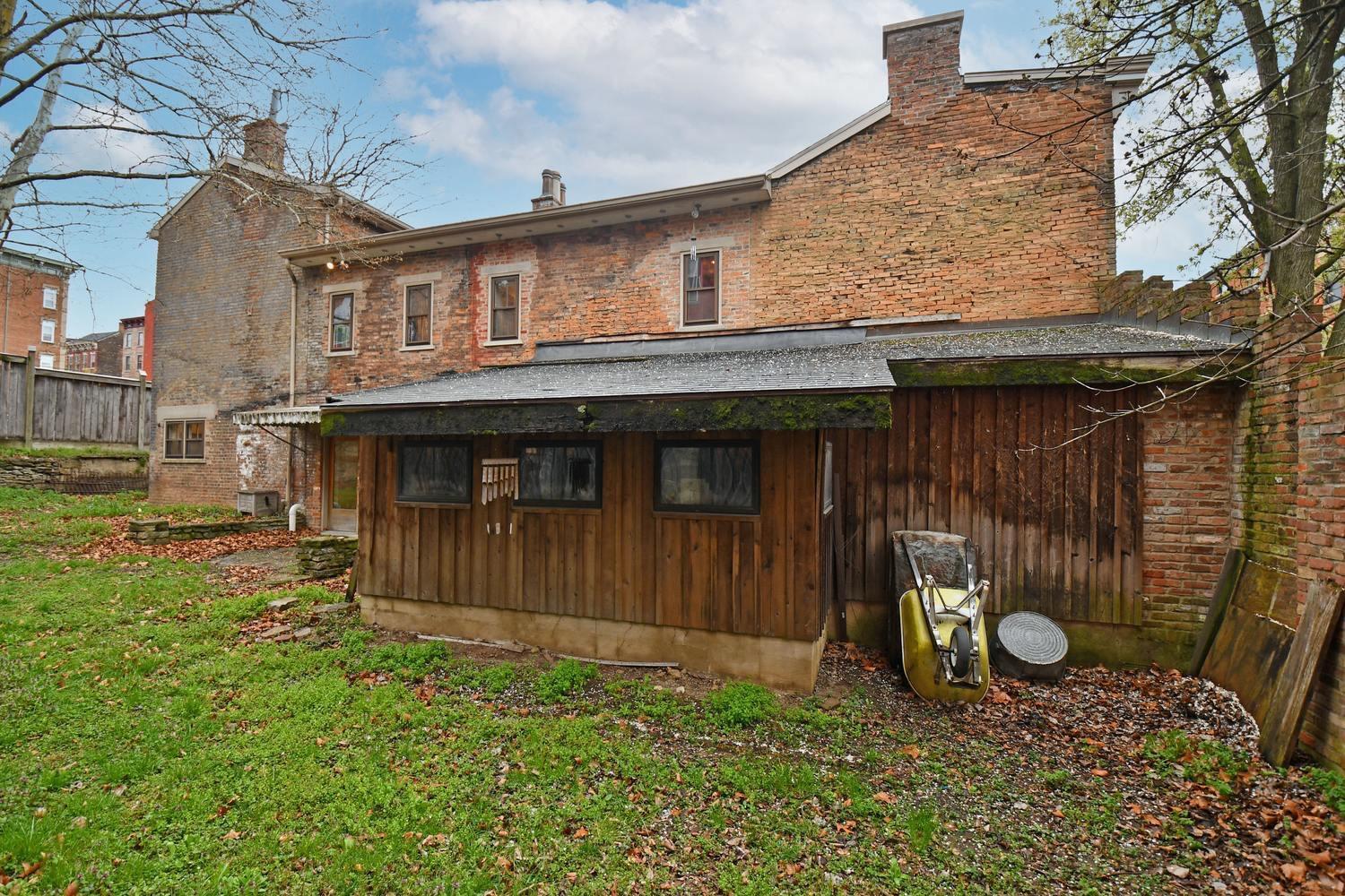 1306 Spring Street Cincinnati, OH 45202 - Photo 40 of 43