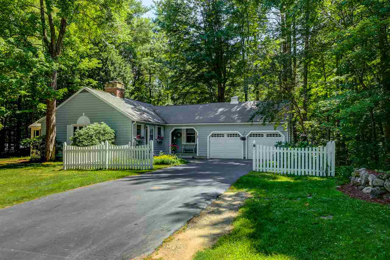 58 Cambridge Road Bedford, NH 03110 - Photo 2 of 40 Gallery Image 2