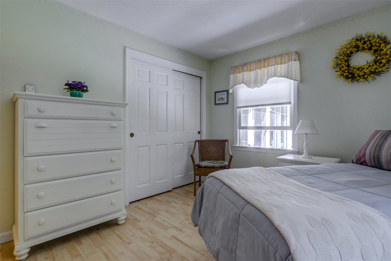 58 Cambridge Road Bedford, NH 03110 - Photo 21 of 40 Gallery Image 21
