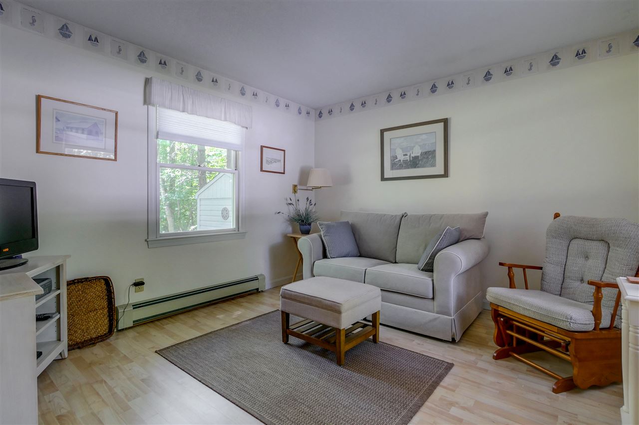 58 Cambridge Road Bedford, NH 03110 - Photo 24 of 40 Gallery Image 24