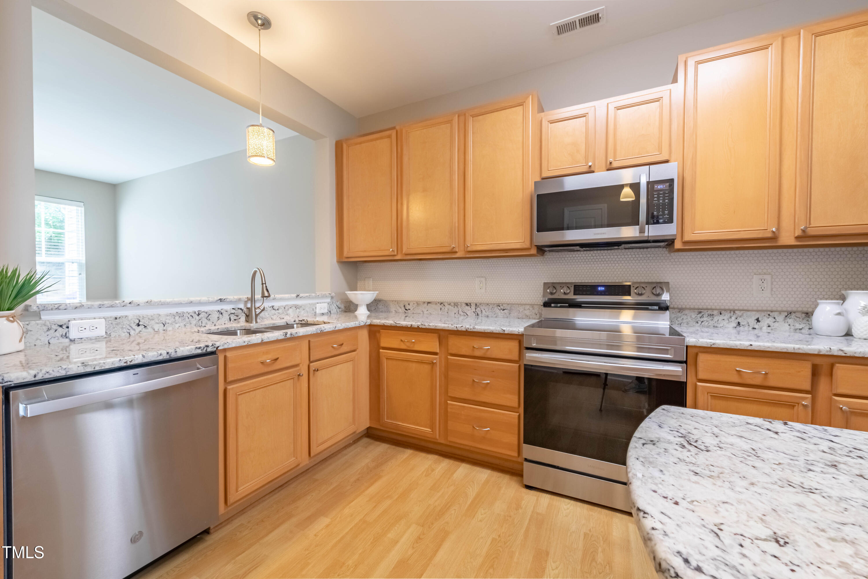 8459 Central Drive Raleigh, NC 27613 - Photo 13 of 45 2E6A6421-HDR