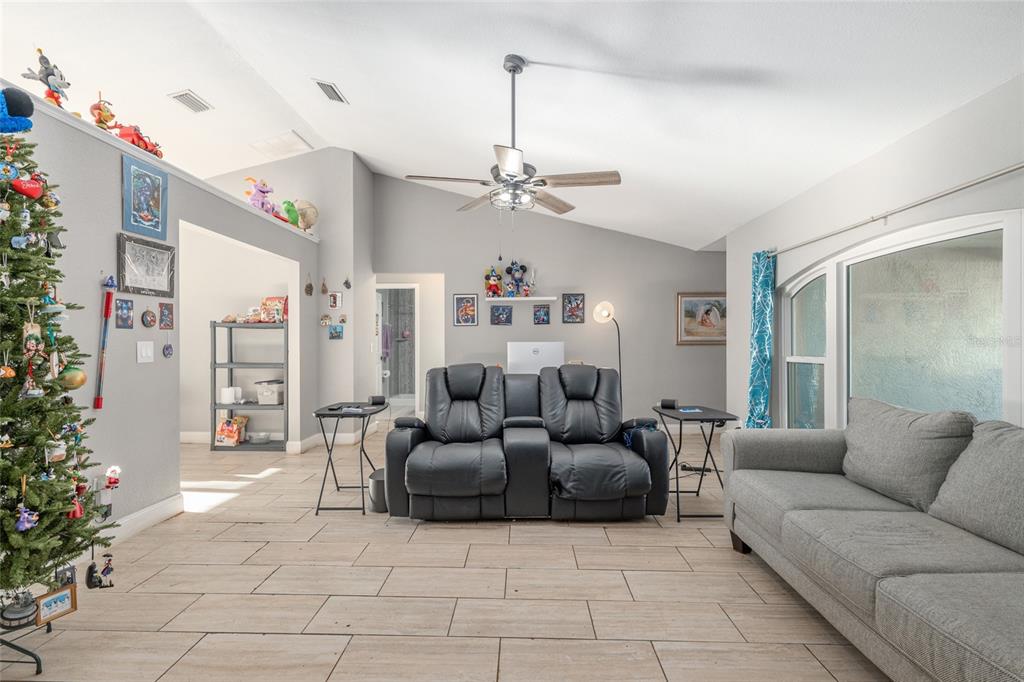 2428 Southwest 147 Place Road Ocala, FL 34473 - Photo 16 of 67