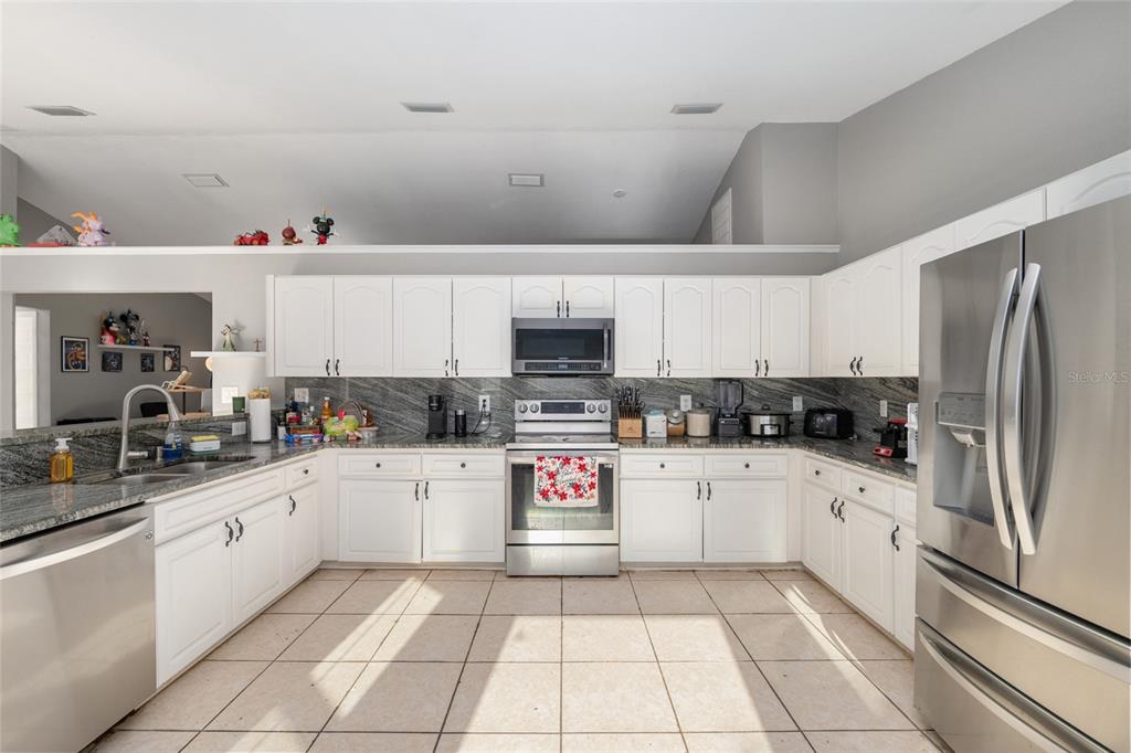 2428 Southwest 147 Place Road Ocala, FL 34473 - Photo 27 of 67