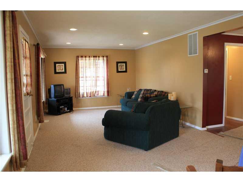 8626 Riser Drive Nineveh, IN 46164 - Photo 8 of 12 Gallery Image 8