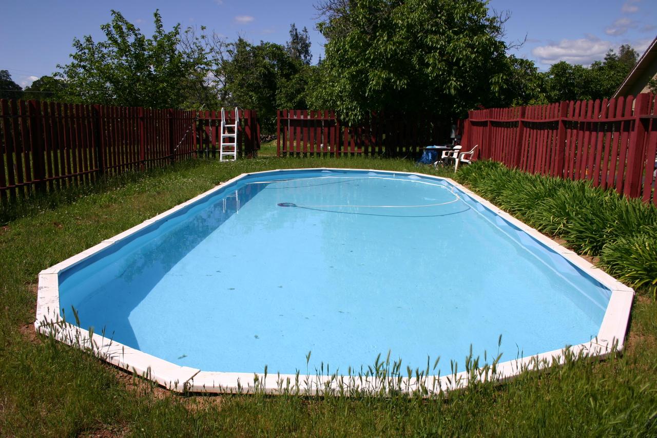 Vinyl In-ground Pool