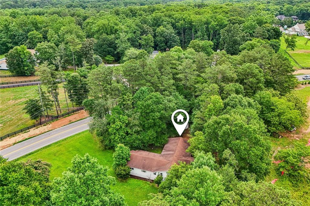 12160 Arnold Mill Road Roswell, GA 30075 - Photo 7 of 37
