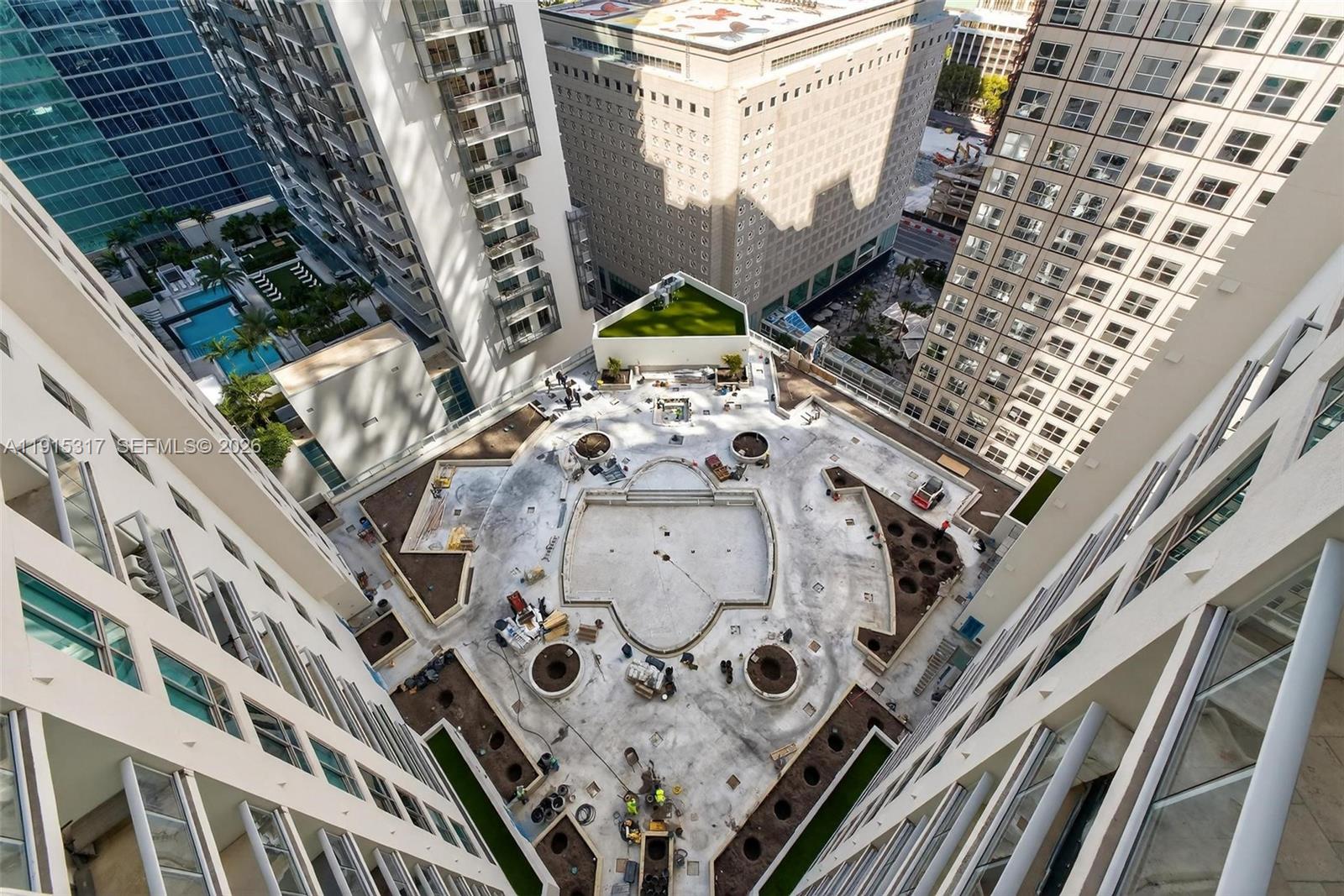 300 South Biscayne Boulevard, Unit T2407 Miami, FL 33131 - Photo 23 of 39 a picture of a building