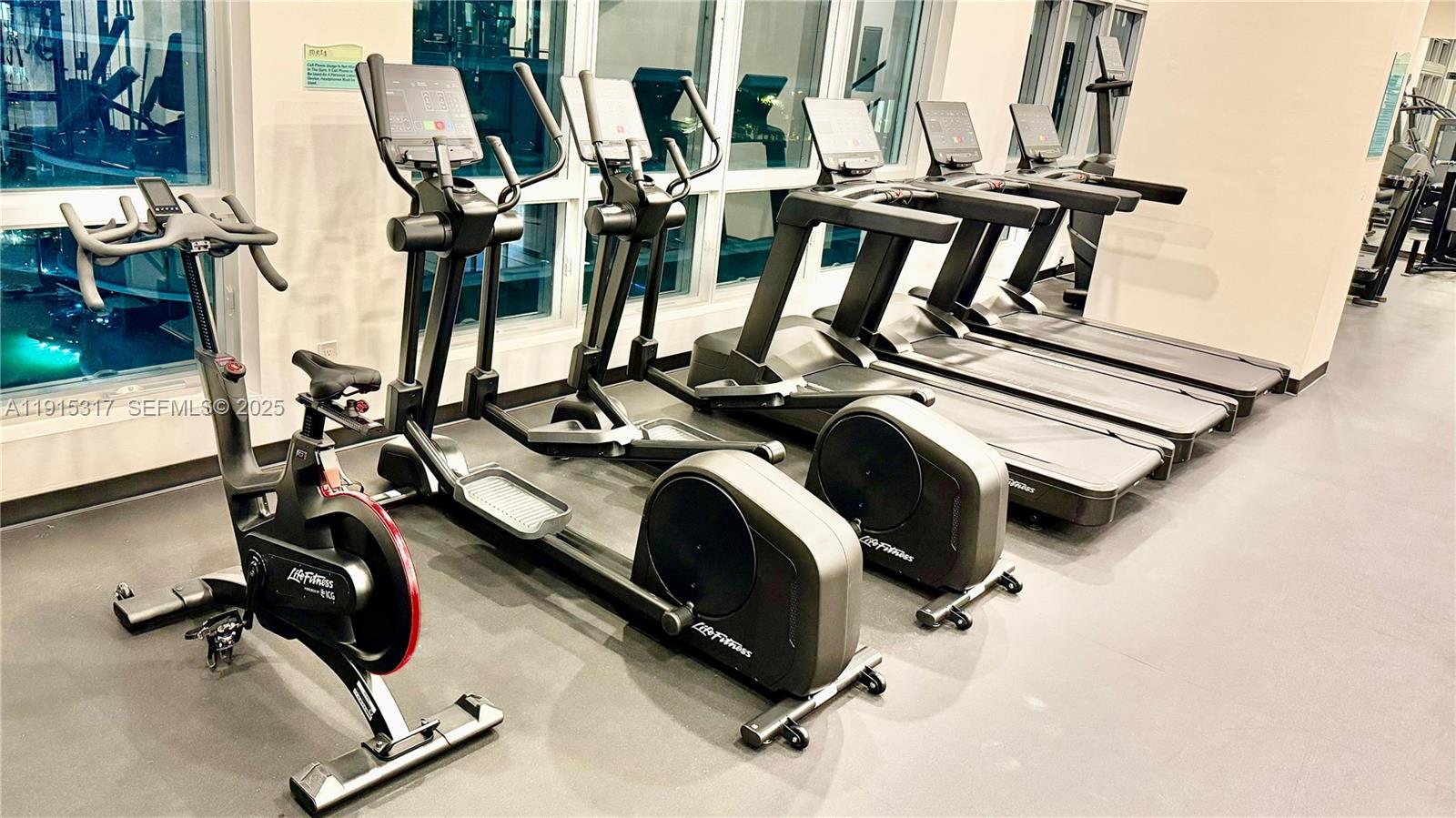 300 South Biscayne Boulevard, Unit T2407 Miami, FL 33131 - Photo 45 of 49 a view of gym
