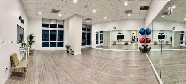 $405,000 | 300 South Biscayne Boulevard, Unit T2407, Miami, FL 33131