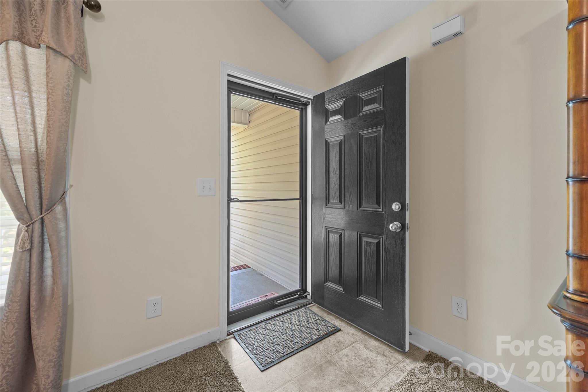 174 Pheasant Ridge Circle York, SC 29745 - Photo 4 of 27