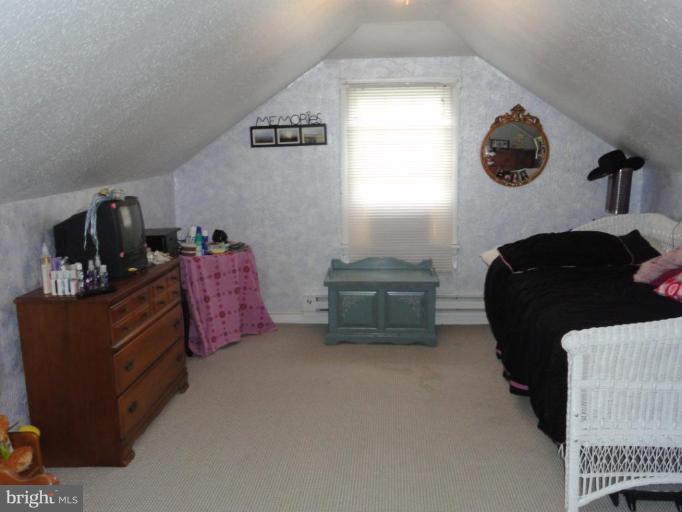 22331 Old Georgetown Road Smithsburg, MD 21783 - Photo 19 of 21 Bedroom #2