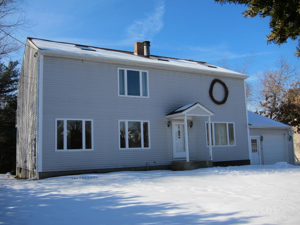 812 Goffstown Road Manchester, NH 03102 - Photo 3 of 36