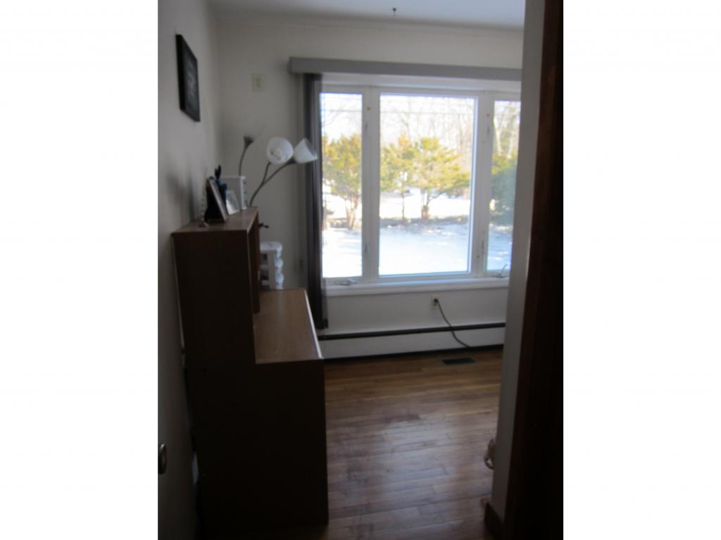812 Goffstown Road Manchester, NH 03102 - Photo 26 of 36