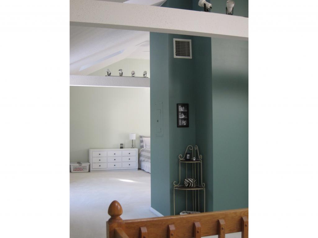 812 Goffstown Road Manchester, NH 03102 - Photo 31 of 36