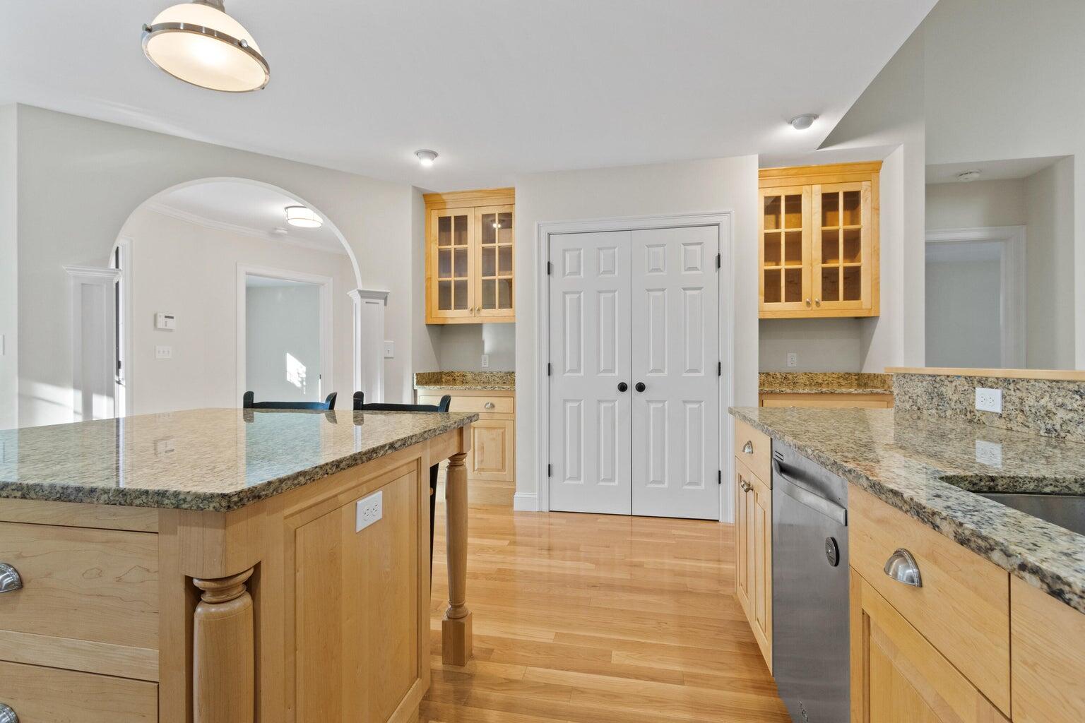 6 Dipper Road, Unit 27 Cape Elizabeth, ME 04107 - Photo 9 of 42 09