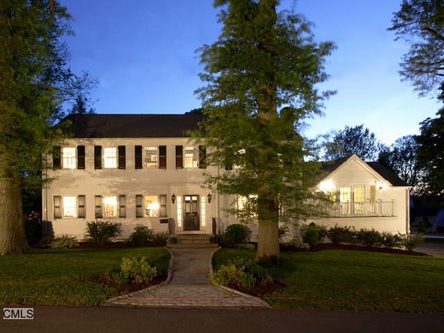 350 Hilltop Road Bridgeport, CT 06605 - Photo 1 of 1