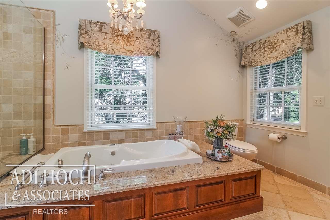 25 Edgemere Road Grosse Pointe Farms, MI 48236 - Photo 25 of 49