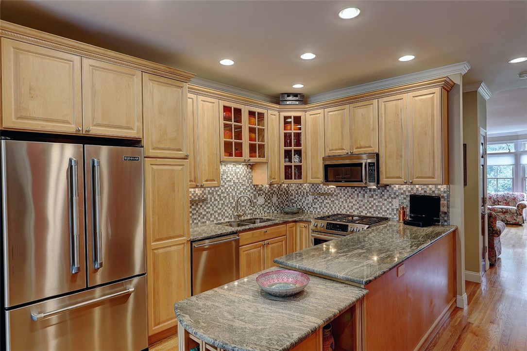 270 Waterman Street, Unit A Providence, RI 02906 - Photo 11 of 50