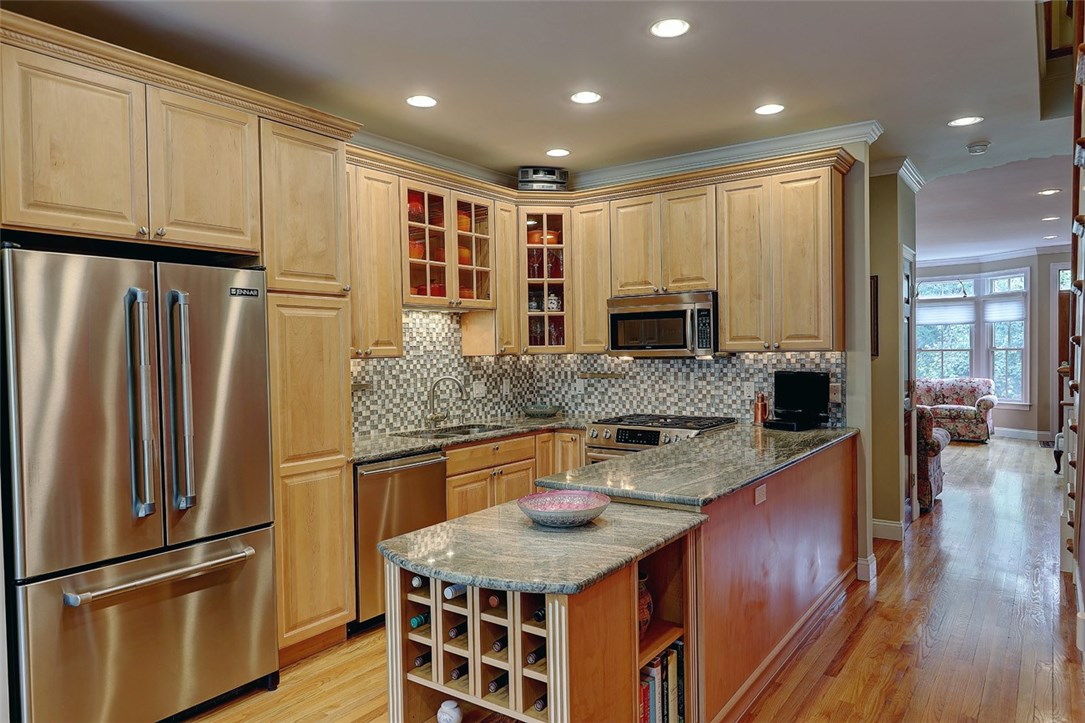 270 Waterman Street, Unit A Providence, RI 02906 - Photo 12 of 50