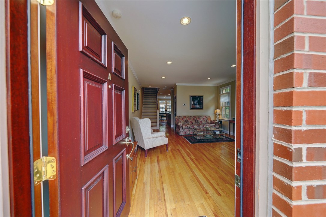 270 Waterman Street, Unit A Providence, RI 02906 - Photo 4 of 50