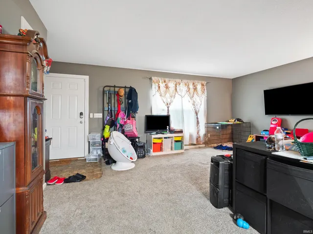 $325,000 | 13239 Magnolia Crk Trail, Fort Wayne, IN 46814