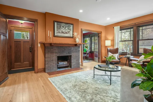 $1,100,000 | 434 Virginia, Madison, WI 53726