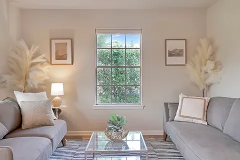 $425,000 | 4308 Airport Boulevard, Austin, TX 78722