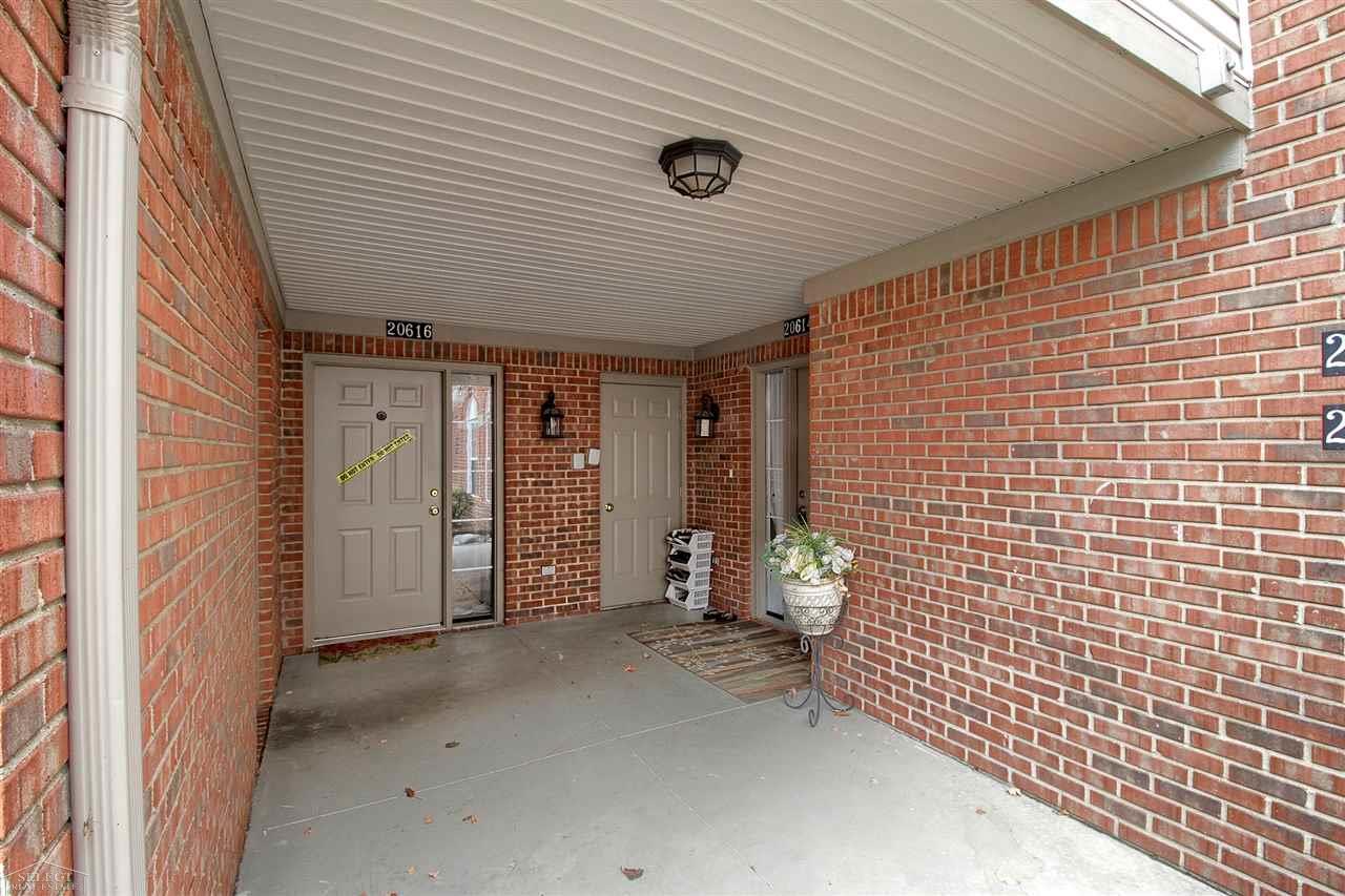 20614 Dunham Road Clinton Township, MI 48038 - Photo 5 of 29 31333709-4.JPG