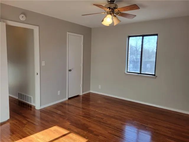 $139,950 | 8221 Santa Fe Drive, Unit 10, Overland Park, KS 66204