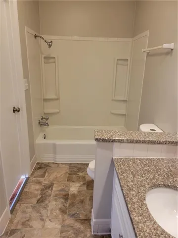 $139,950 | 8221 Santa Fe Drive, Unit 10, Overland Park, KS 66204